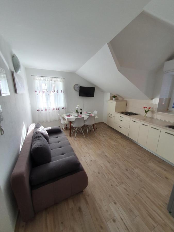 Apartaments Ukic Prvic Sepurine Extérieur photo