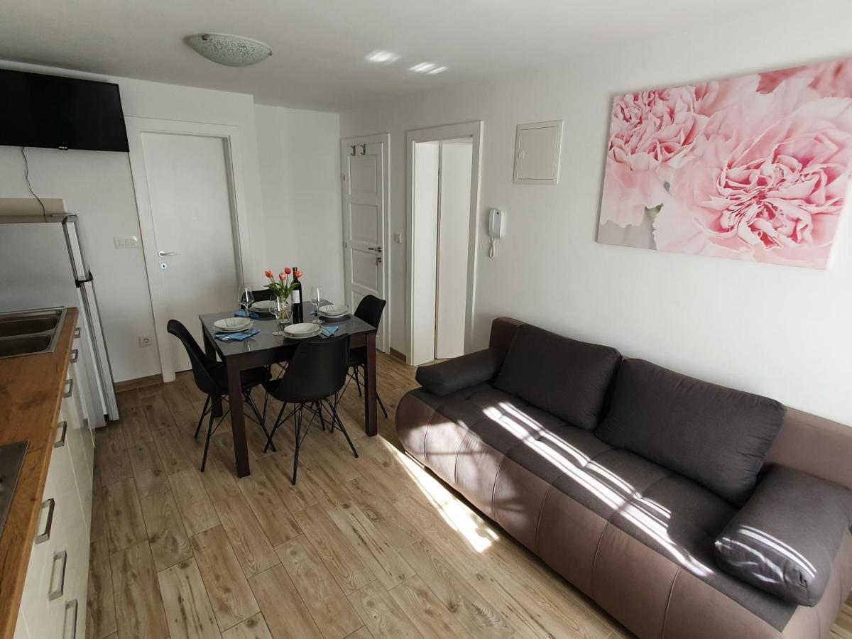 Apartaments Ukic Prvic Sepurine Extérieur photo