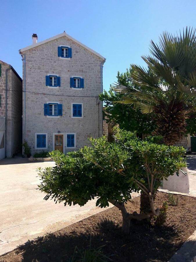 Apartaments Ukic Prvic Sepurine Extérieur photo